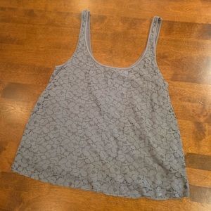 American Eagle small grey floral shirt